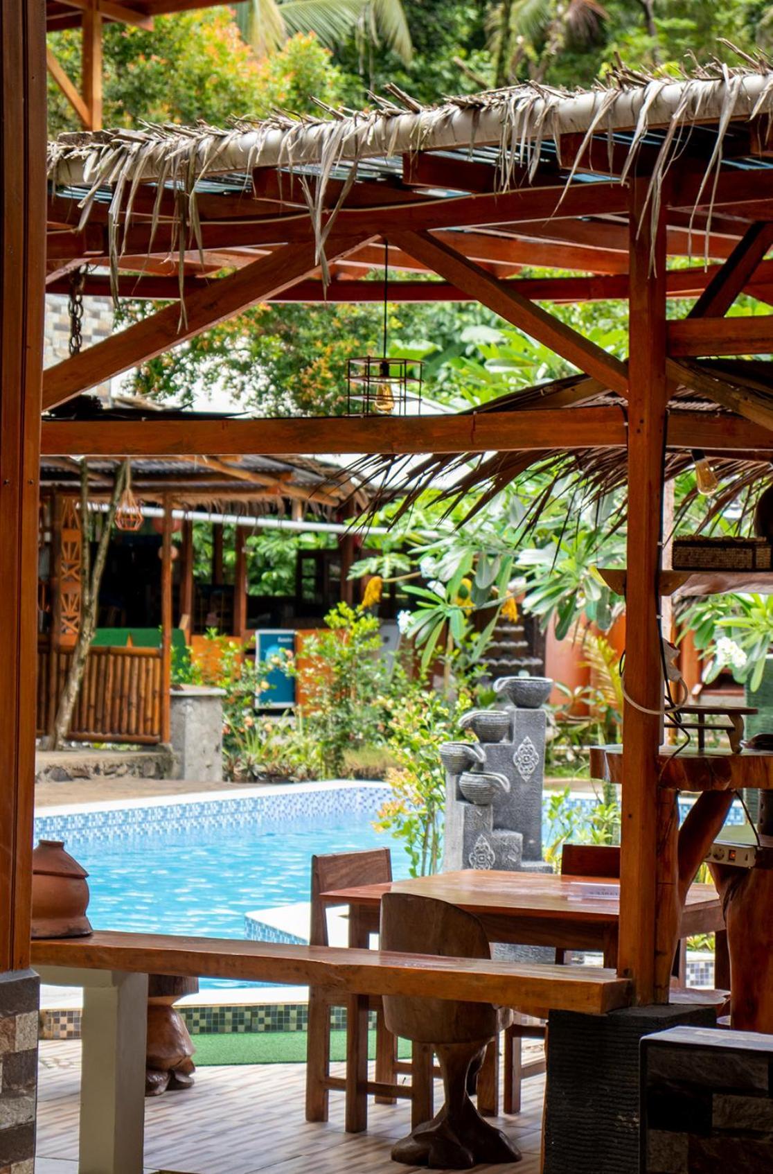 Bunaken Villa Queen'S Dive Manado Esterno foto